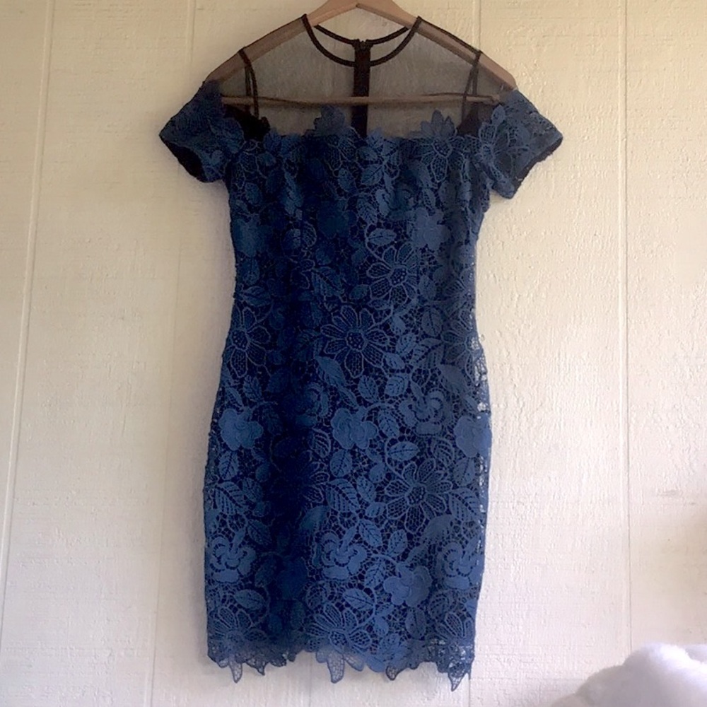Greylin teal lace sheer short sleeve dress